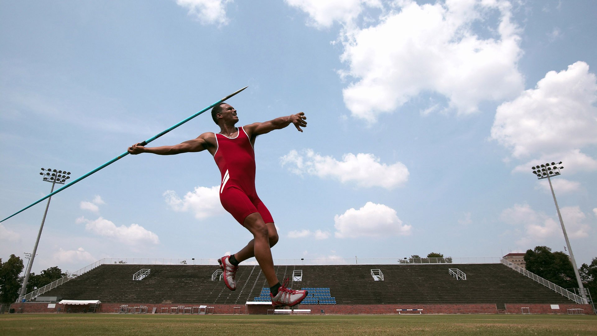 中国足球职业俱乐部优化赛后恢复流程，中国足球联赛开始走向职业化